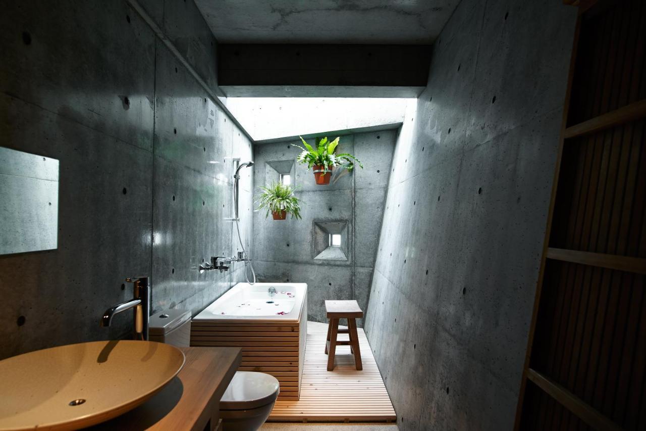 Mao House Apartment Tainan Bagian luar foto
